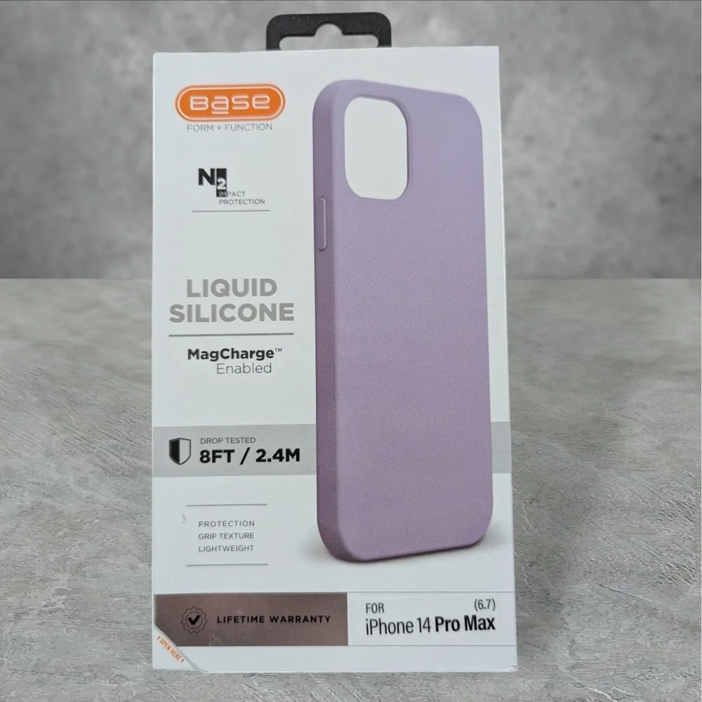 A1. Base Liquid Silicone MagCharge Case For Apple iPhone 14 Pro‎ Max In Purple